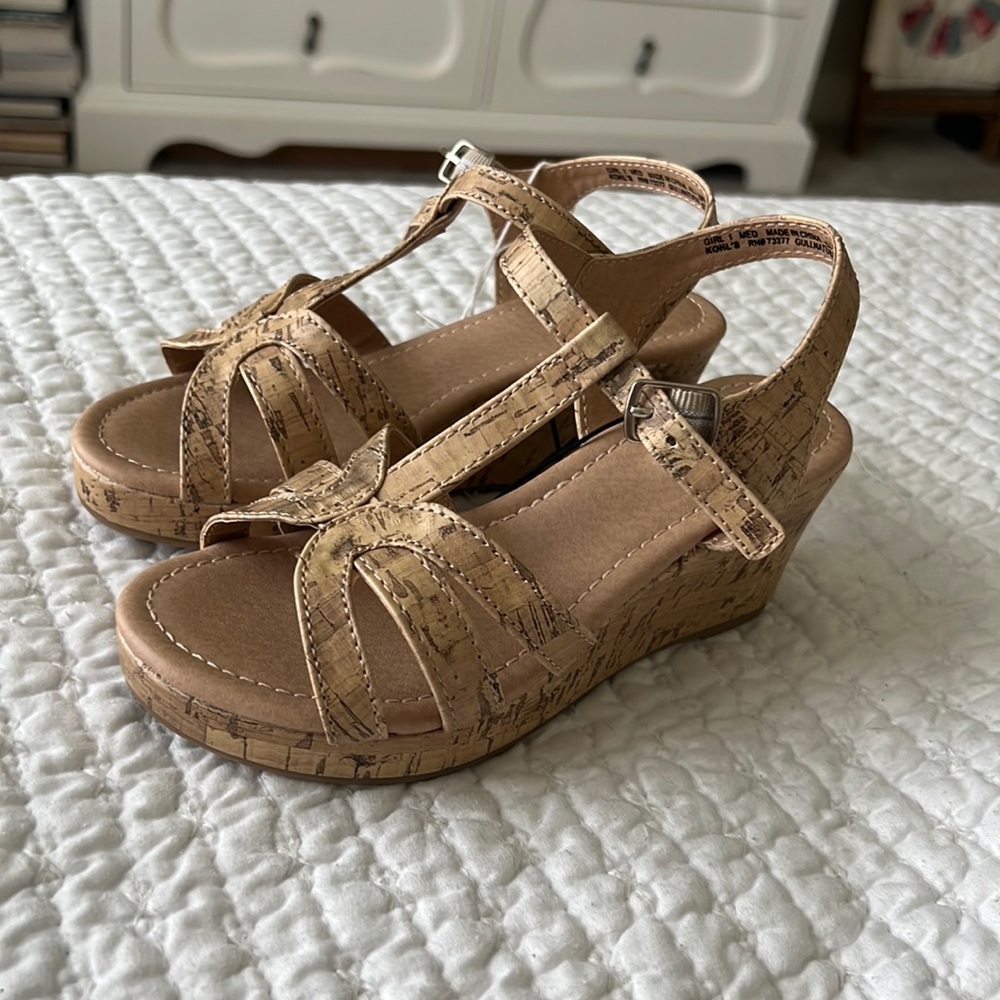 New SO Girls Cork Wedges size 1